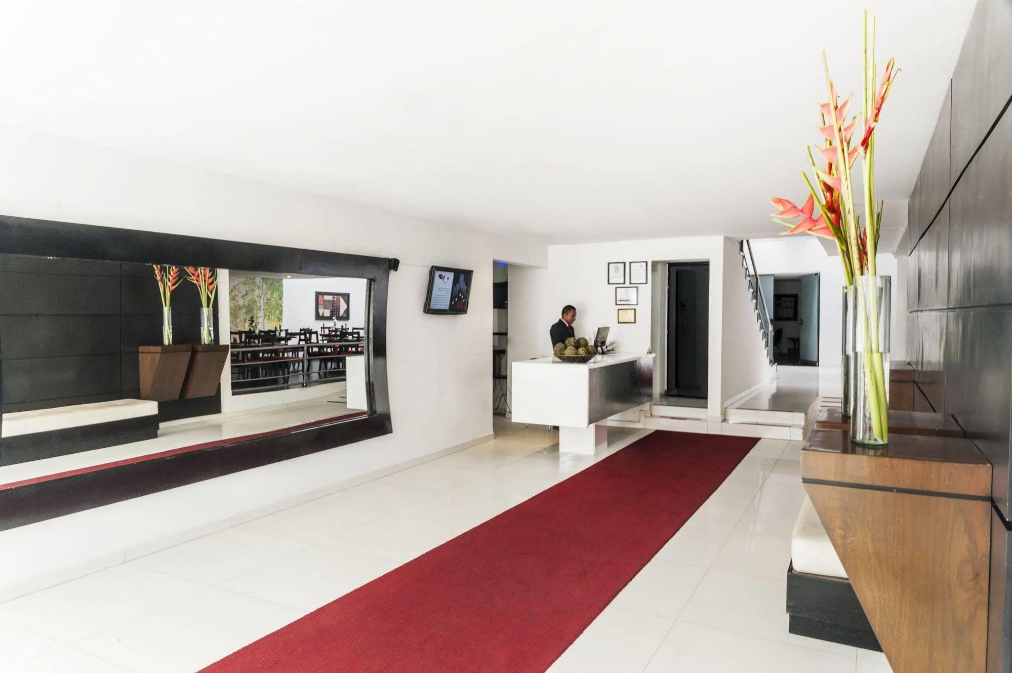 Hotel Bogota Virrey Extérieur photo